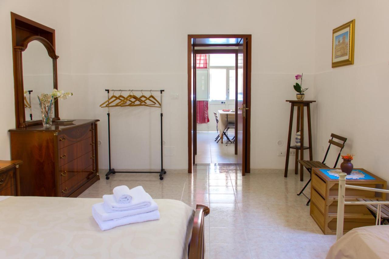 Il Cortile Della Giara Vila Avola Exterior foto